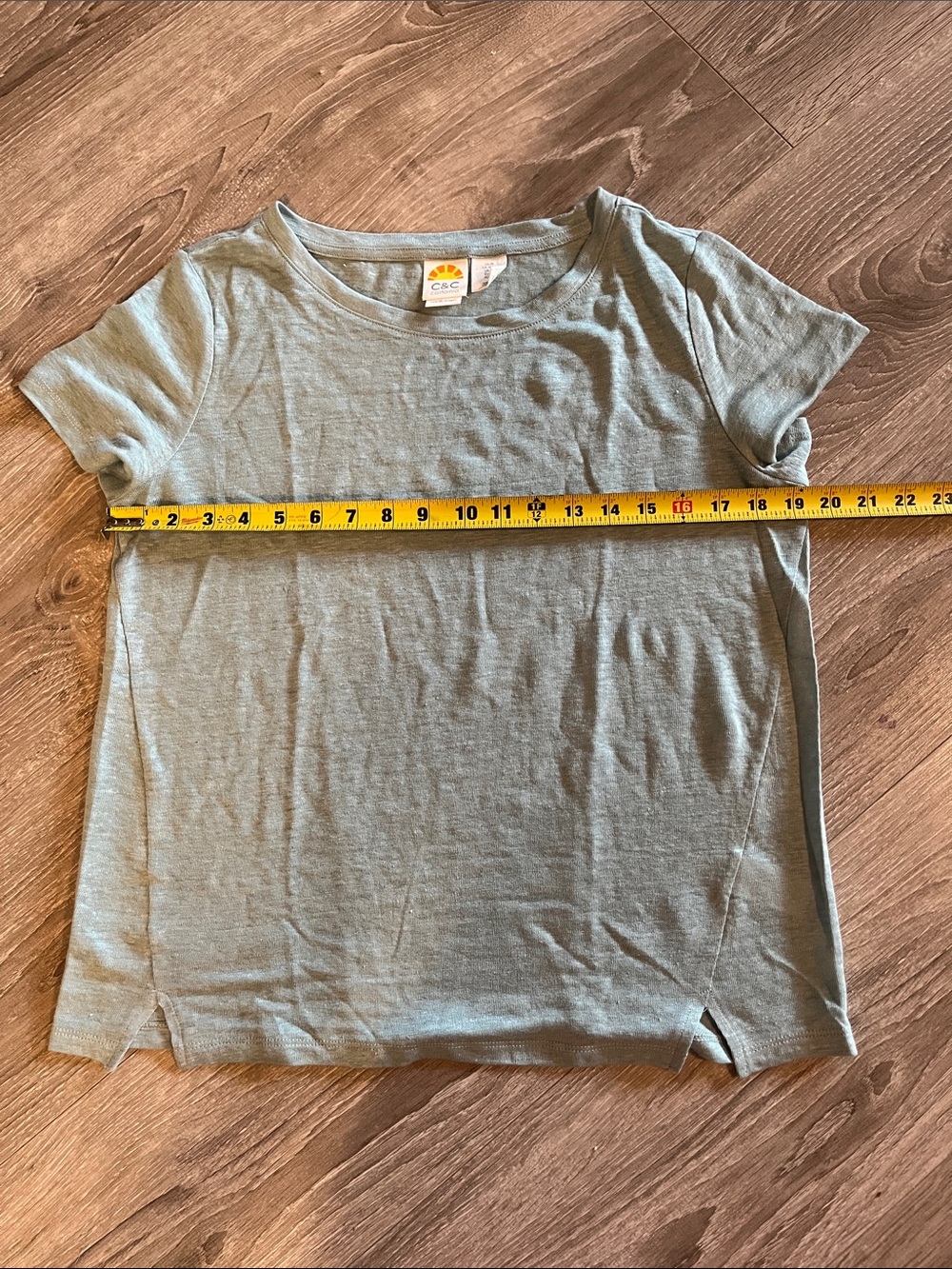 C & C California 100% linen knit seafoam short sleeve Light teal. Women medium